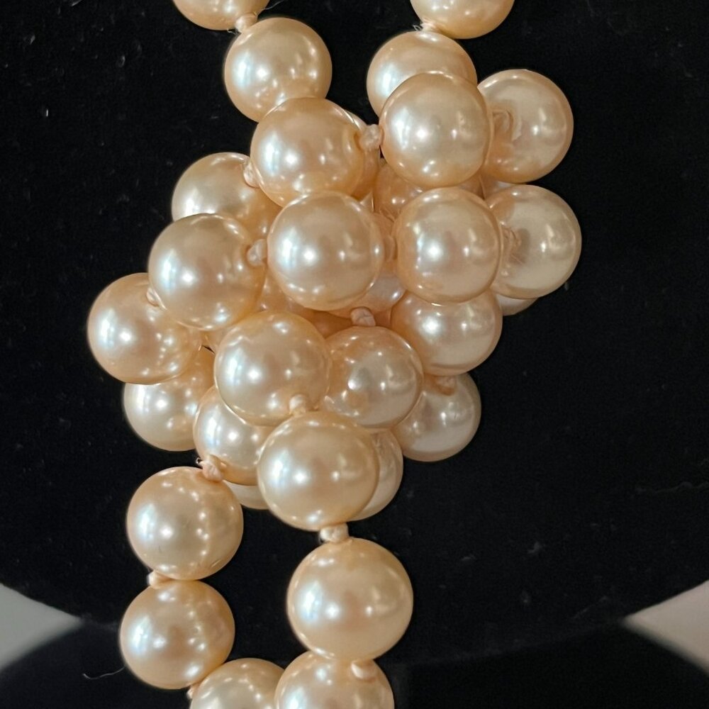 Miracle Hand-Knotted Vintage Glass Pearl Necklace 29" 14K Clasp - Picture 4 of 8